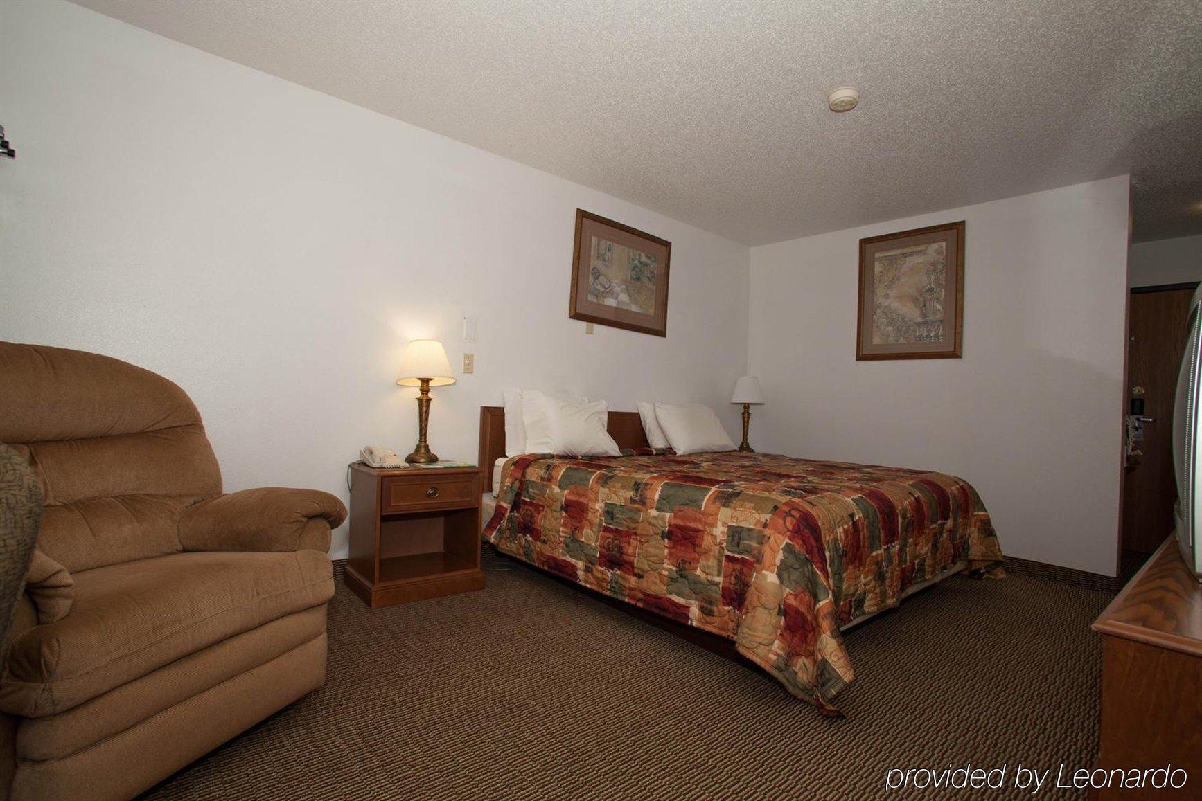 Super 8 By Wyndham Shenandoah Hotel Luaran gambar